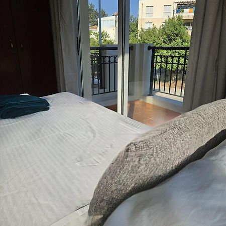 The Brightstay Paphos, 2 Bed Apt, Paphos Riviera, Universal エクステリア 写真